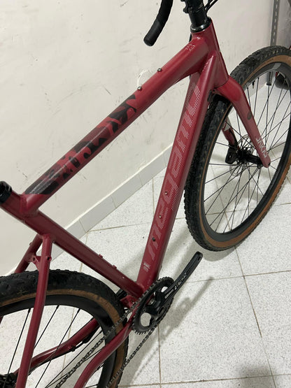 Megamo Jakar taglia M - Usata