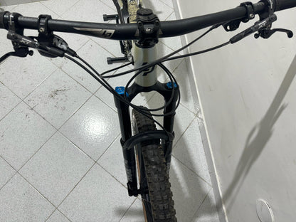 LAPIERRE ZESTY CF 6.9  taglia M - Usata