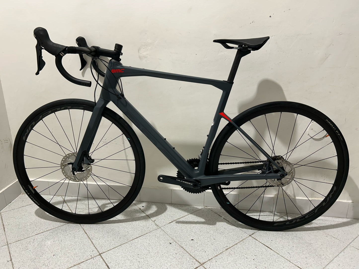 BMC Road Machine Three taglia 56 - Usata